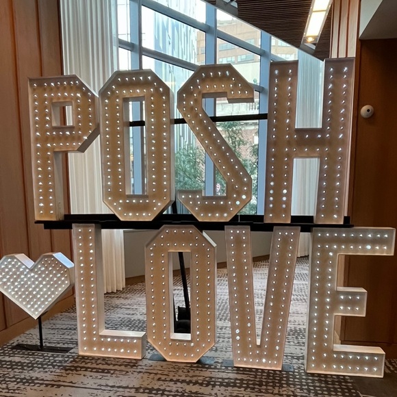 Meet your Posher, Aimee - Picture 5 of 6